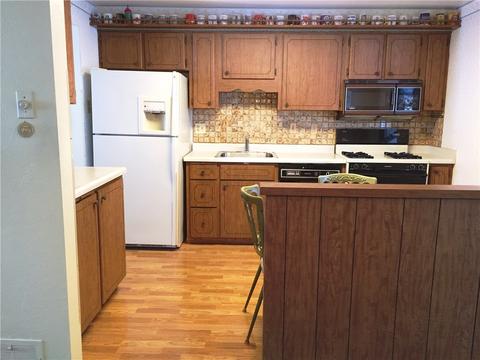 116 August, Coraopolis, PA 15108 photo 3