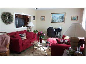 9845 Mark Ave, Irwin, PA 15642 photo 2
