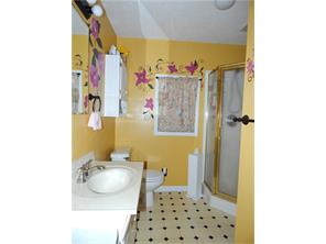 621 Cedar St, Irwin, PA 15642 photo 24