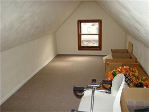 24 Broadway Ave, Irwin, PA 15642 photo 12
