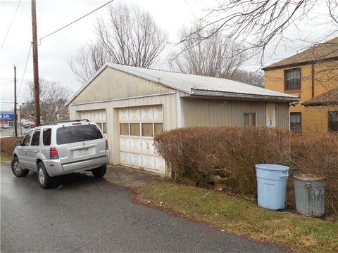 709 St Clair, Clairton, PA 15025 photo 20
