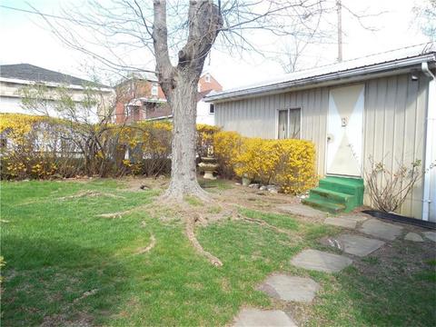 709 St Clair, Clairton, PA 15025 photo 23
