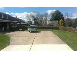 13705 St Clair Dr, Irwin, PA 15642 photo 6