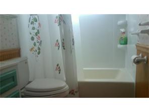 13705 St Clair Dr, Irwin, PA 15642 photo 12