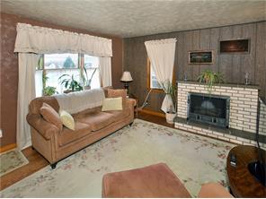 10360 Harrison Ave, Irwin, PA 15642 photo 8