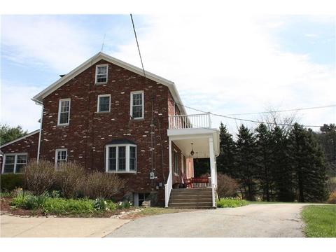 112 Pfeffer Rd, Export, PA 15632 photo 3
