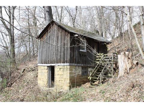 112 Pfeffer Rd, Export, PA 15632 photo 7