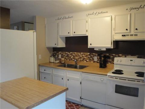 206 Macnab, Coraopolis, PA 15108 photo 7