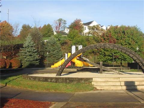 804 Pointe View Dr, Mars, PA 16046 photo 24
