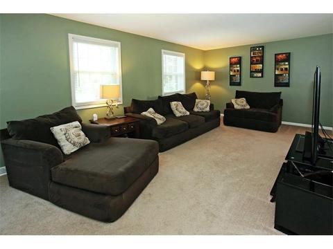 720 Pine Ave, Mars, PA 16046 photo 3