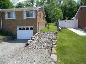 13480 St Clair Dr, Irwin, PA 15642 photo 3