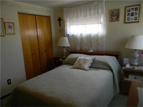 13480 St Clair Dr, Irwin, PA 15642 photo 16