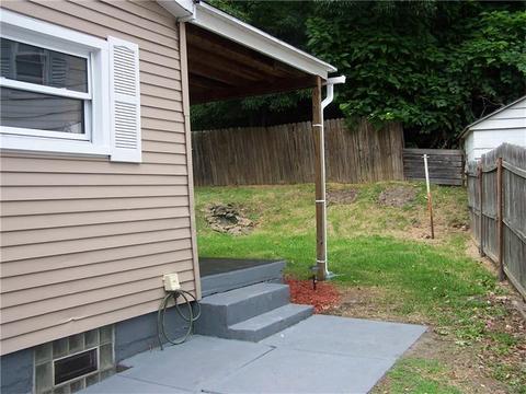 660 14th St Ext, Monaca, PA 15061 photo 3
