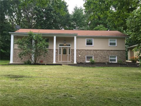 116 Eakin Dr, Beaver, PA 15009 photo 1
