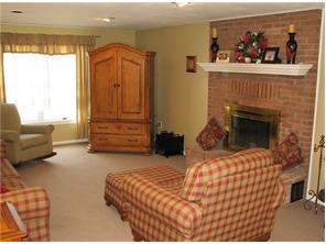 711 Adele Dr, Irwin, PA 15642 photo 11
