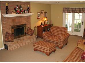 711 Adele Dr, Irwin, PA 15642 photo 12