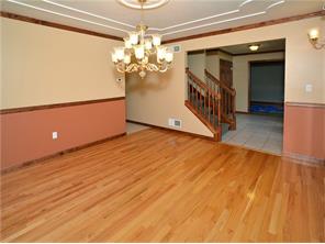 10000 Cobblestone Dr, Irwin, PA 15642 photo 11