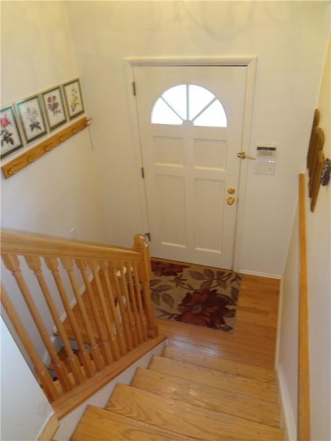 116 Windsor Dr, Irwin, PA 15642 photo 3