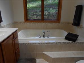 8499 Delaware Ave, Irwin, PA 15642 photo 16