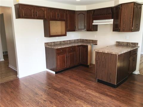 156 Baker Rd, Monaca, PA 15061 photo 5