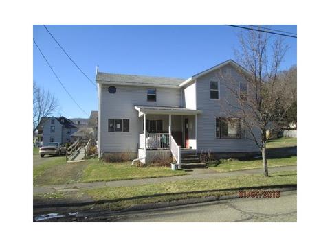 403 Hazel St, Warren, PA 16365 photo 4