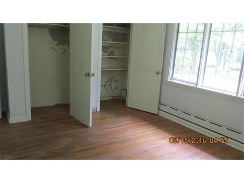 86 Maple Dr, Hermitage, PA 16148 photo 4