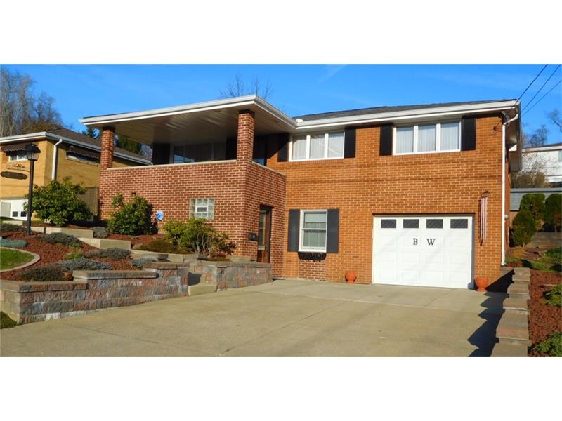 571 Semple Dr, Irwin, PA 15642 photo 2