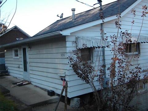 5856 Madison Ave, Export, PA 15632 photo 2
