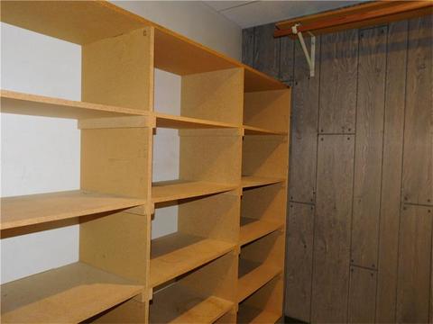 921 Iris Dr, Irwin, PA 15642 photo 22