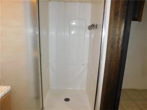 921 Iris Dr, Irwin, PA 15642 photo 20