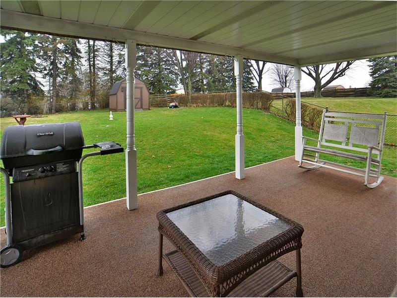 2264 Trolist Dr, Irwin, PA 15642 photo 20
