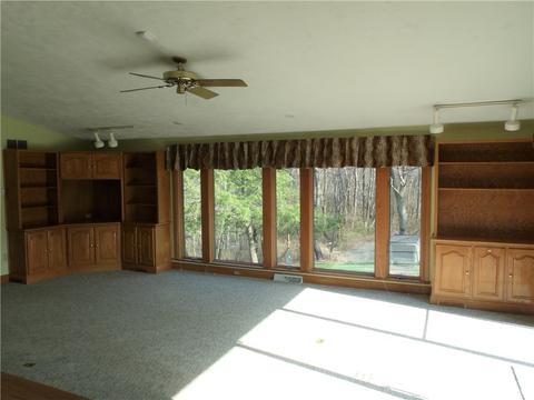 4082 Hilty Rd, Export, PA 15632 photo 8