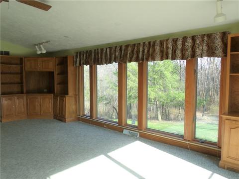 4082 Hilty Rd, Export, PA 15632 photo 11