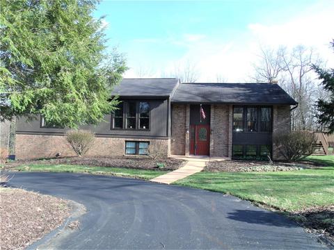 4082 Hilty Rd, Export, PA 15632 photo 2
