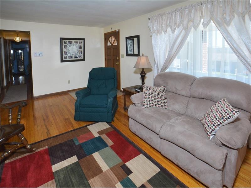1663 Nash Ave, Pittsburgh, PA 15235 photo 8