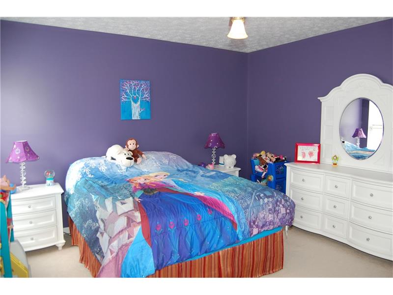 960 Castleview Dr, Irwin, PA 15642 photo 14