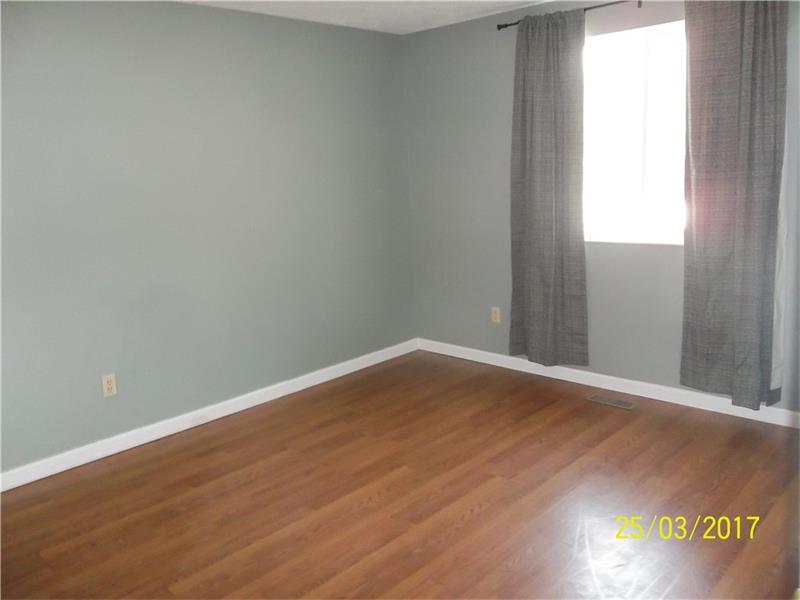 1929 Ivanhoe Dr, Irwin, PA 15642 photo 16