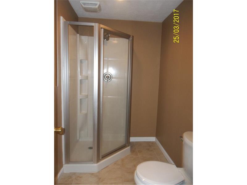 1929 Ivanhoe Dr, Irwin, PA 15642 photo 18