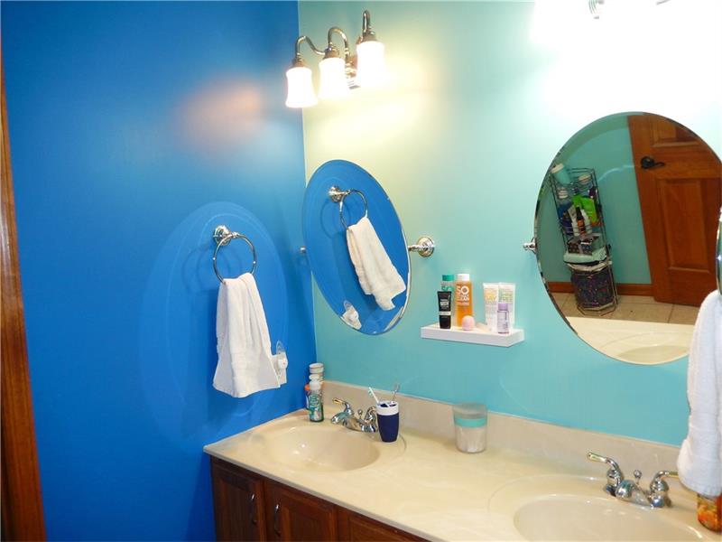 9730 Downing Pl, Irwin, PA 15642 photo 21