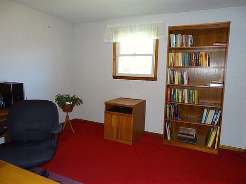 26 Azzo Rd, Eighty Four, PA 15330 photo 13