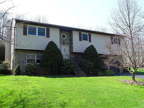 26 Azzo Rd, Eighty Four, PA 15330 photo 1