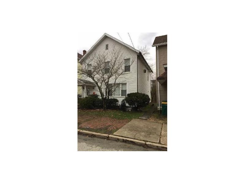 128 E 2nd Ave, Derry, PA 15627 photo 1