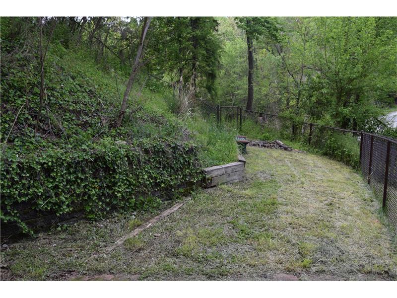 4584 E Willock Rd, Pittsburgh, PA 15227 photo 11