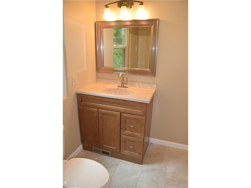 4584 E Willock Rd, Pittsburgh, PA 15227 photo 22