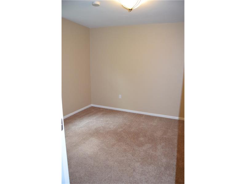 4584 E Willock Rd, Pittsburgh, PA 15227 photo 20