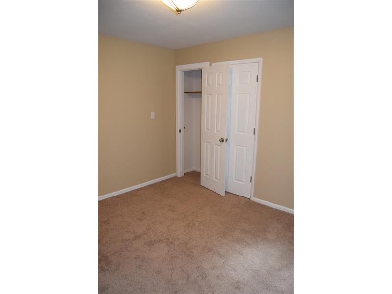 4584 E Willock Rd, Pittsburgh, PA 15227 photo 21