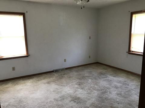 176 Elderton Heights Rd, Elderton, PA 15736 photo 10