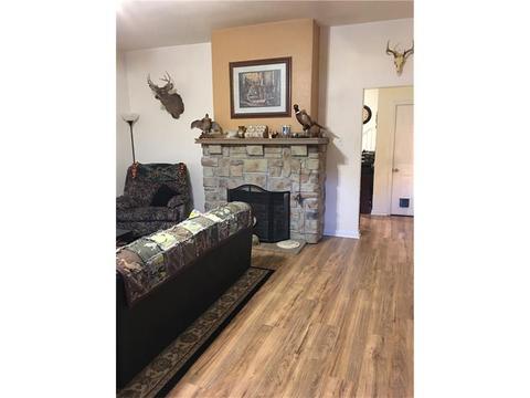 39 Penn Ave, Irwin, PA 15642 photo 18