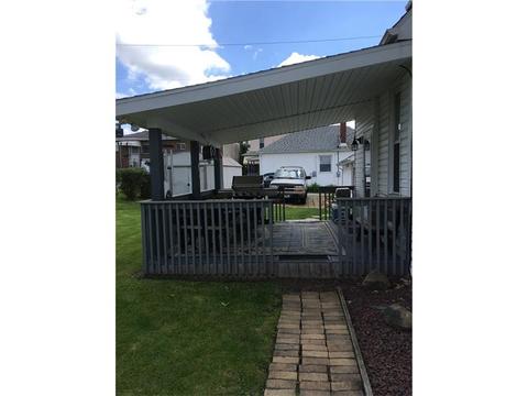39 Penn Ave, Irwin, PA 15642 photo 6
