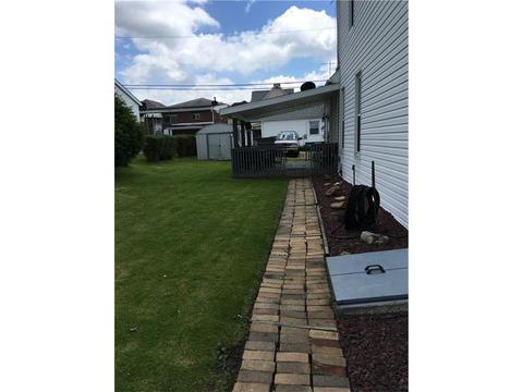 39 Penn Ave, Irwin, PA 15642 photo 5